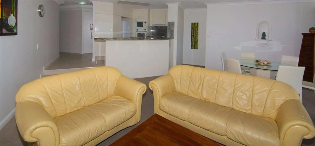 Surfers Mayfair Apartments