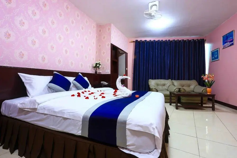 Hotel Nine Blue Boutique