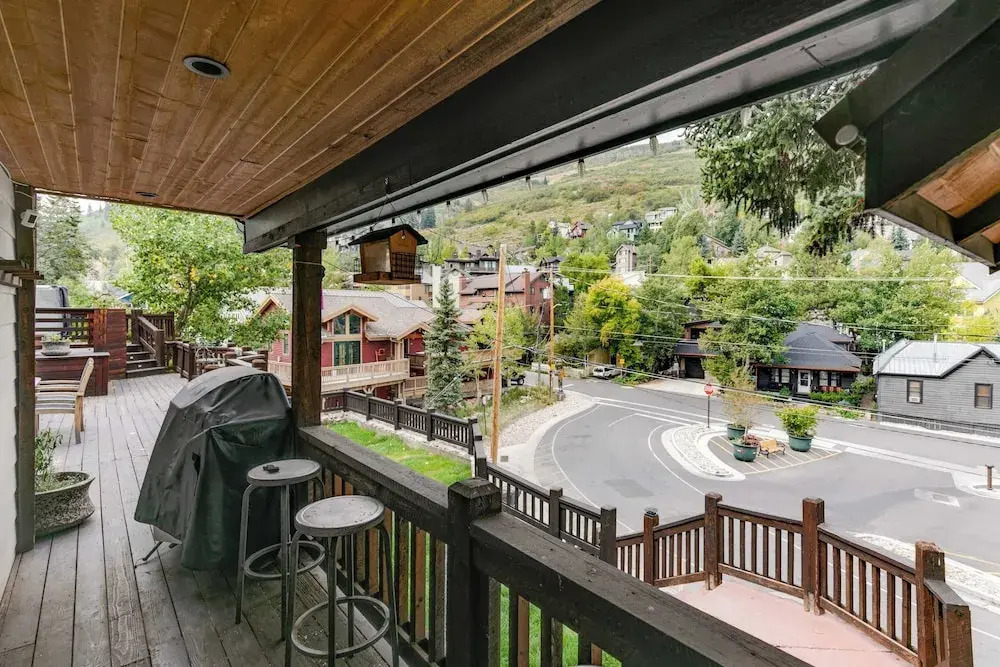 Hillside Overlook by Avantstay Quiet Mountain Getaway w/ Incredible Views!