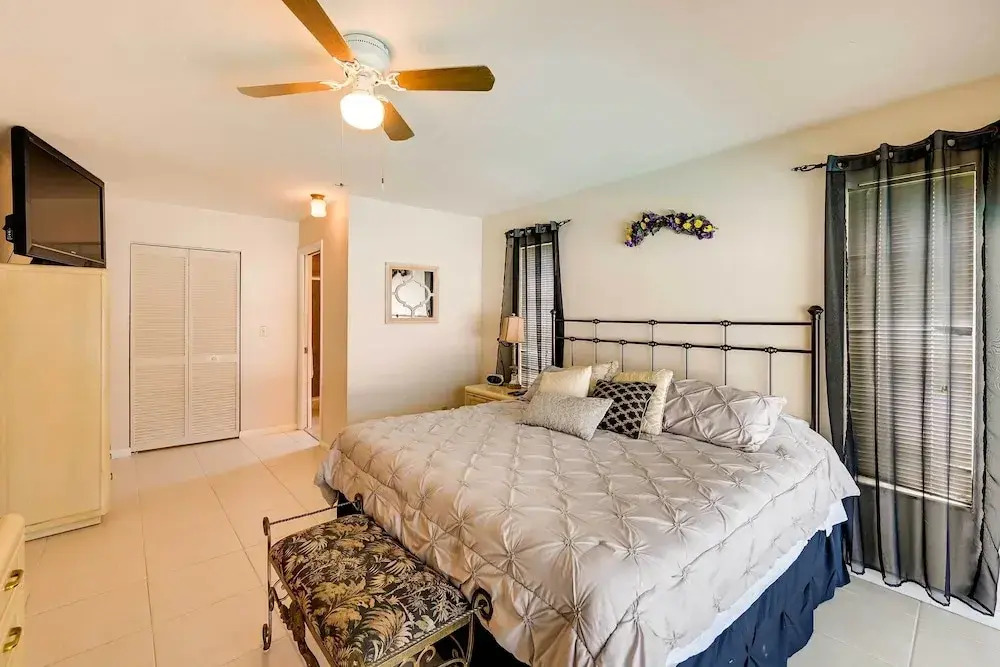 Marco Island Retreat w/ Pool ~ 1 Mi to Beach