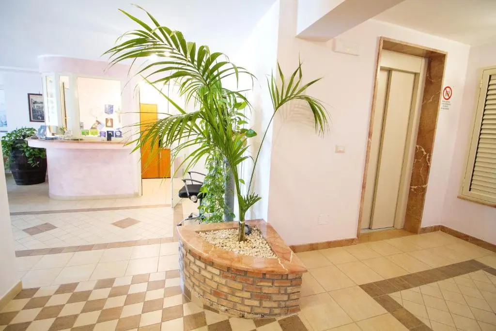 Apartment with one bedroom in Trecastagni with wonderful sea view enclosed garden and WiFi 9 km from the beach