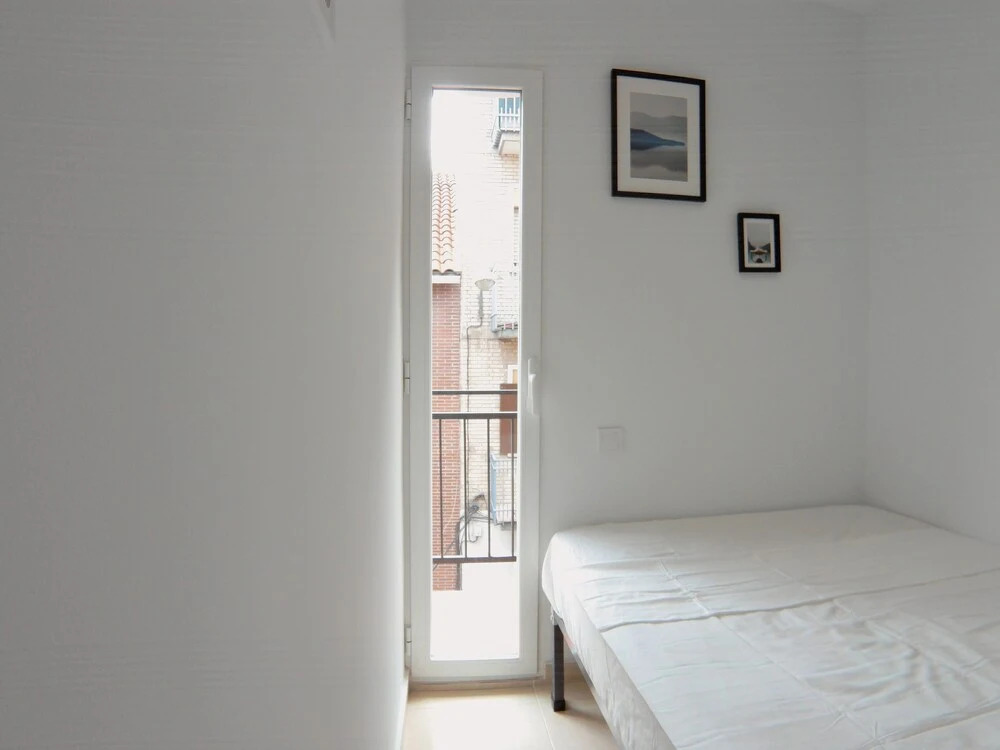 Apartamento exterior de 2 Habitaciones cercano al parque Olof Palme AP4
