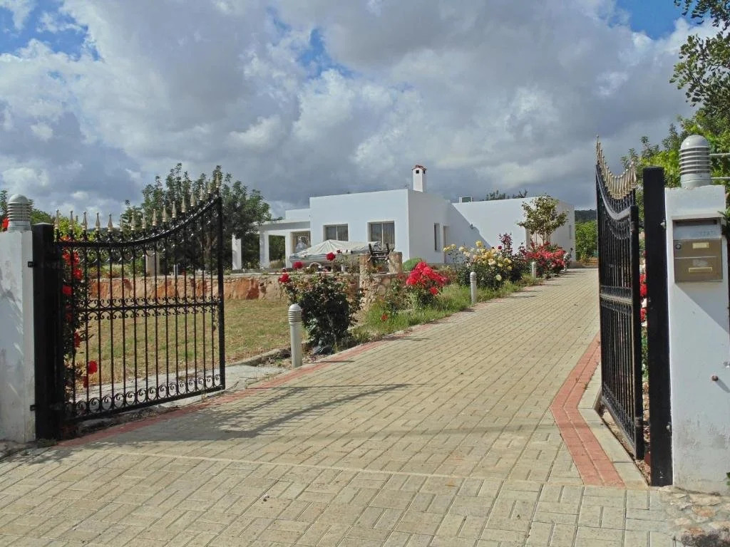 Eliofos Luxury Villa