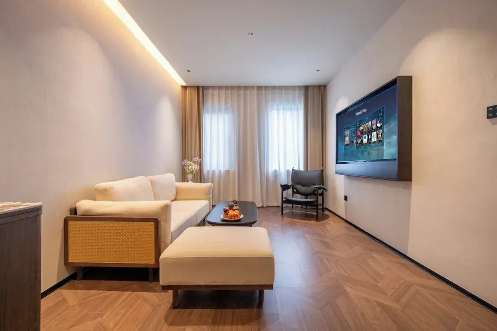 Yi Nian · Fangcun Hotel