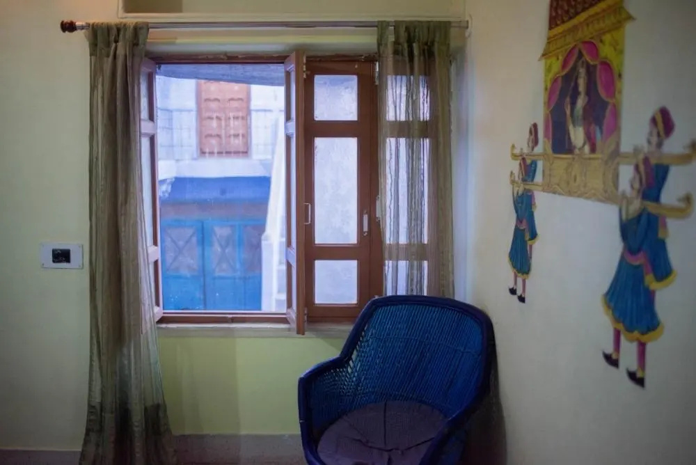 Pushp Guest House