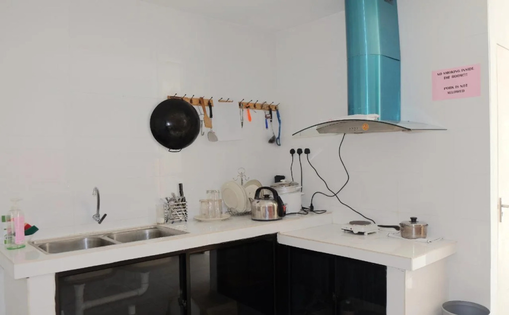 OYO HOME 90260 Natol Homestay London