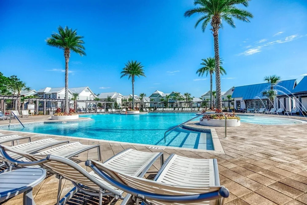Long Beach Resort 1-1203