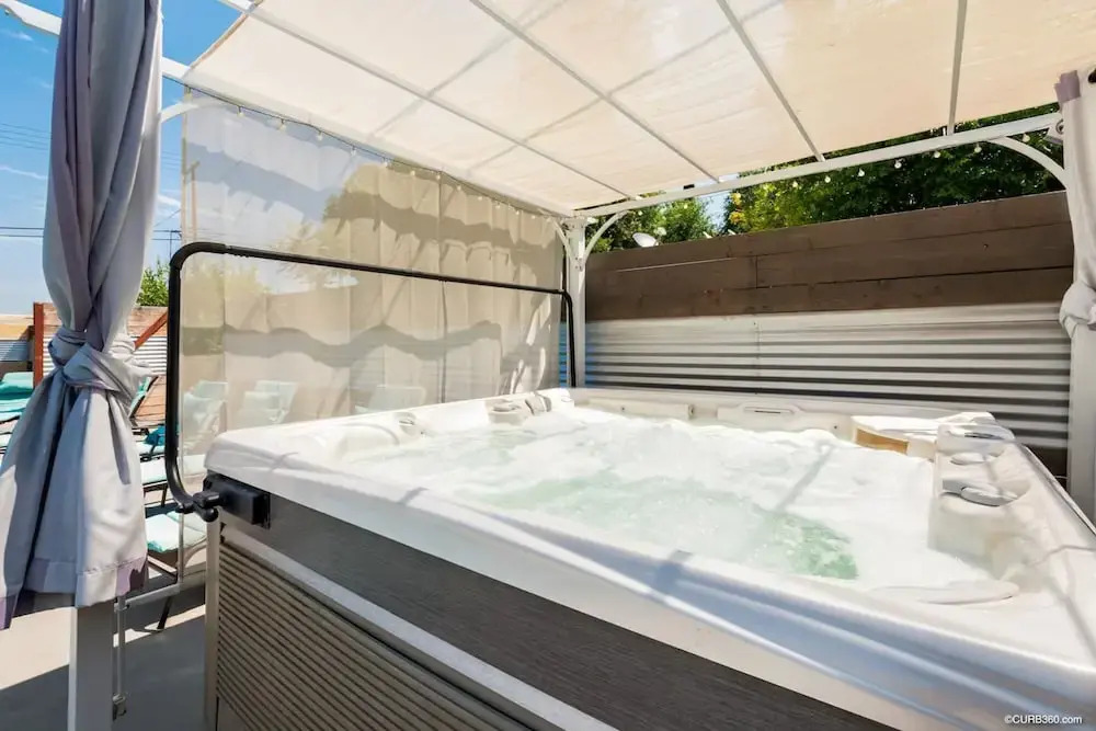 So Cal Charmer Oversized Heated Pool Hot Tub