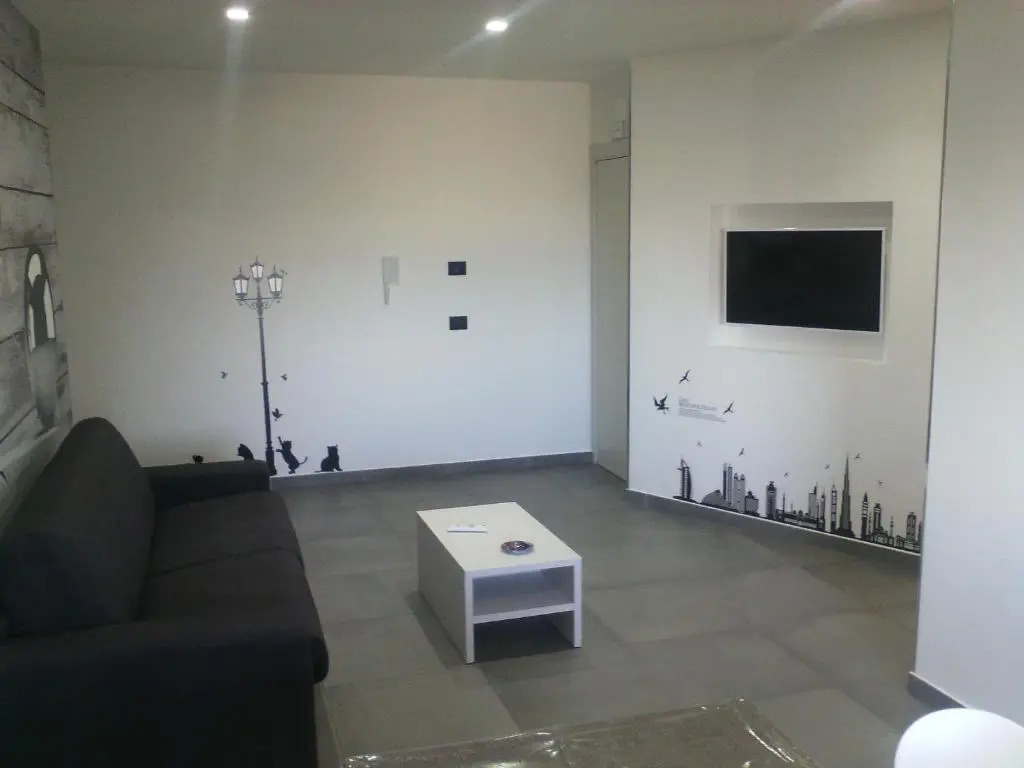 Elizabeth Apartment