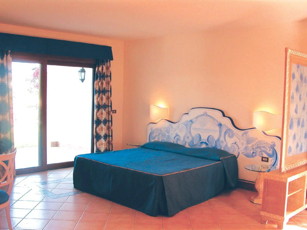 Club Esse Palmasera Il Borgo
