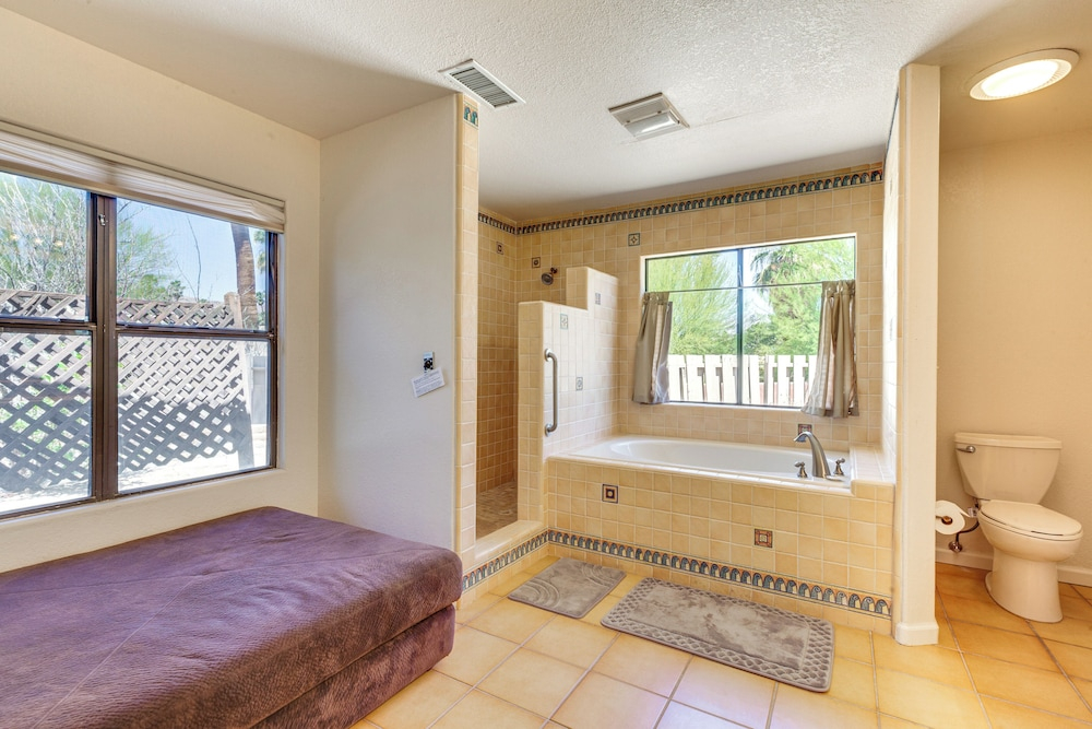 Borrego Springs Golfer's Paradise w/ Private Pool!