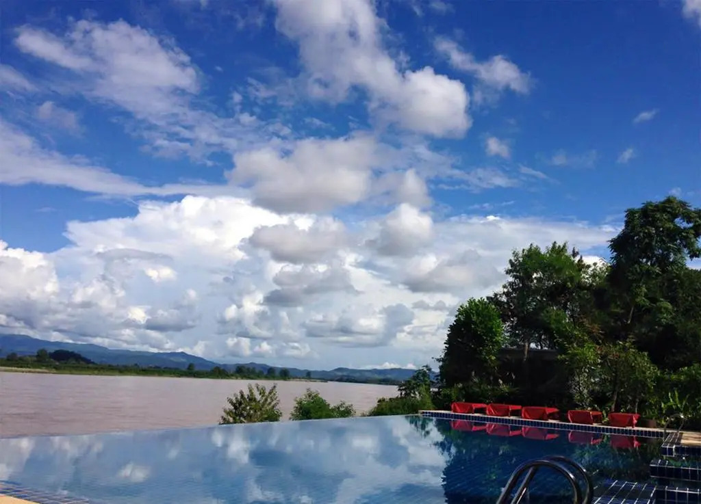 A Hotel Simply