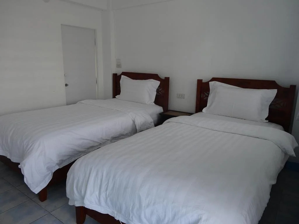Mango Hotel