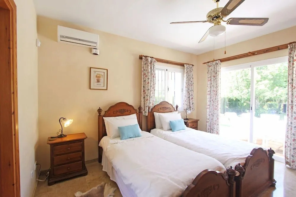1106 Family Villa Heated Pool High Speed Wifi Netflix