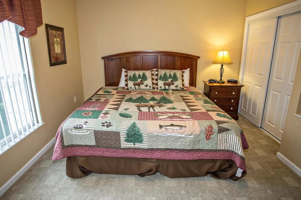 Bear Crossing 303
