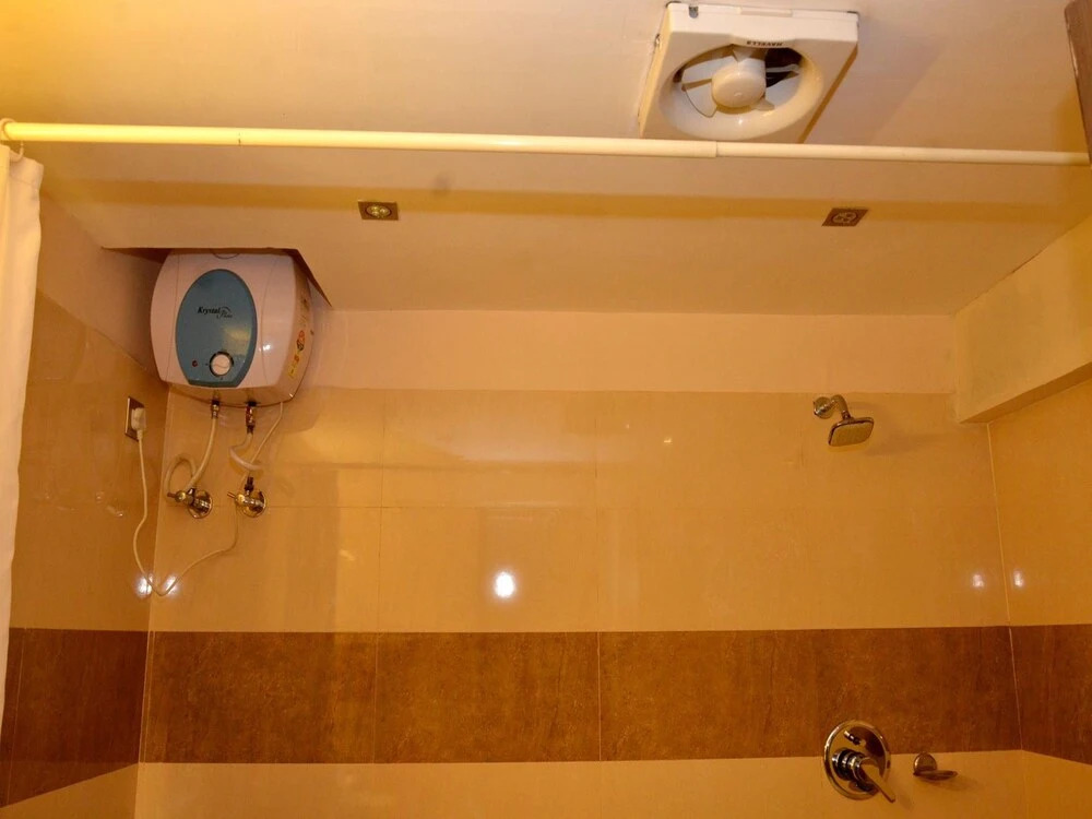 OYO 2925 Hotel Trident Inn