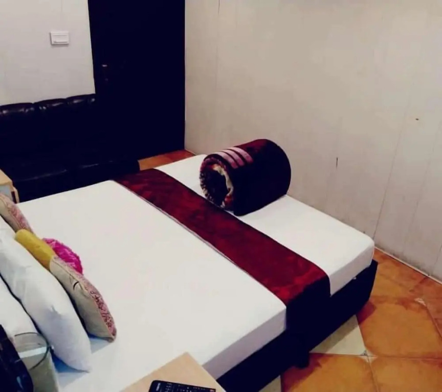Hotel Royal Suites
