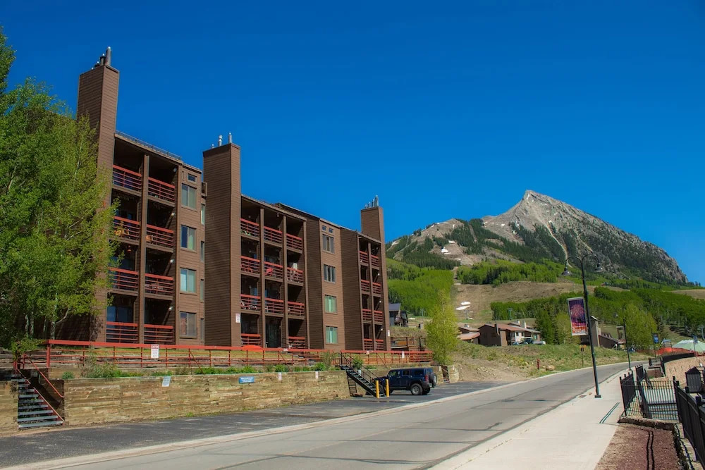 Redstone By Crested Butte Lodging