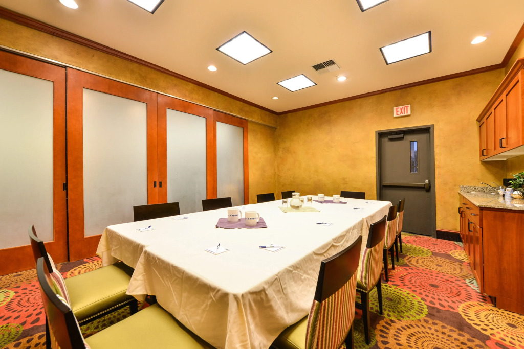 Holiday Inn Express Vancouver North - Salmon Creek by IHG