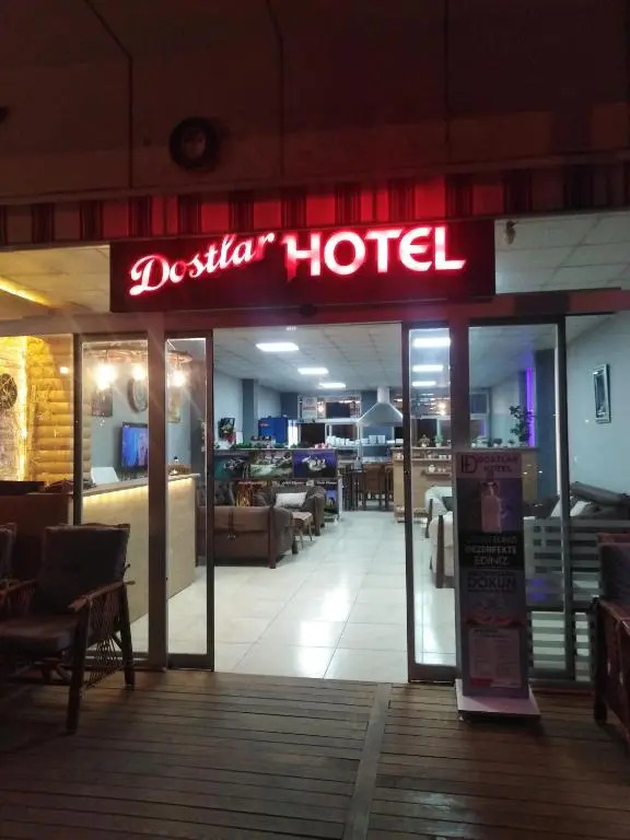 Dostlar Hotel