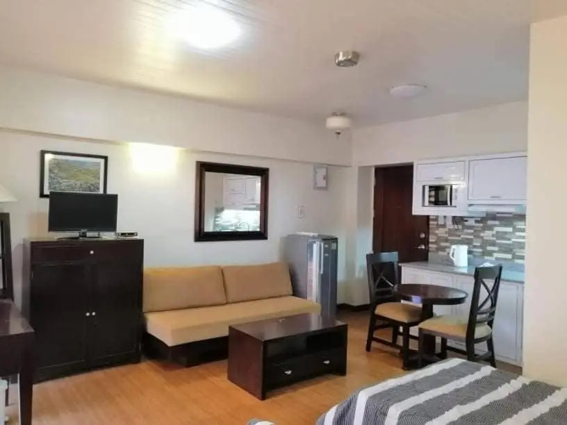 3 Pax Studio Foggy Cold Breeze,Condo in Gardenville Hotel