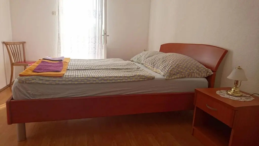 Kristian Apartments