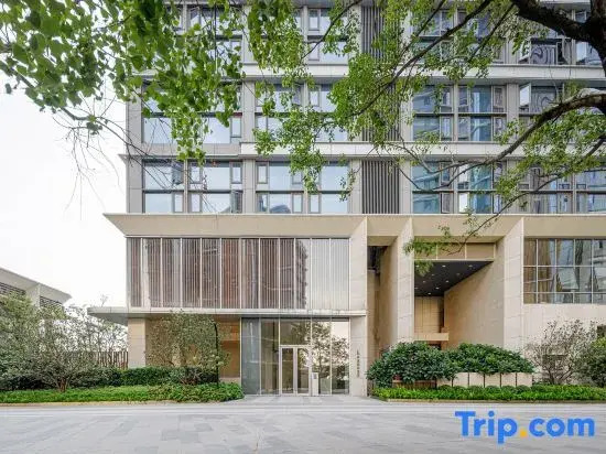 Livetour International Apartment (Guangzhou Financial City Sanxi Subway Station)