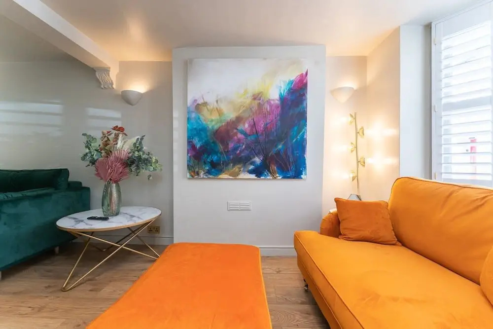 Host Stay Luxe on Margaret Street