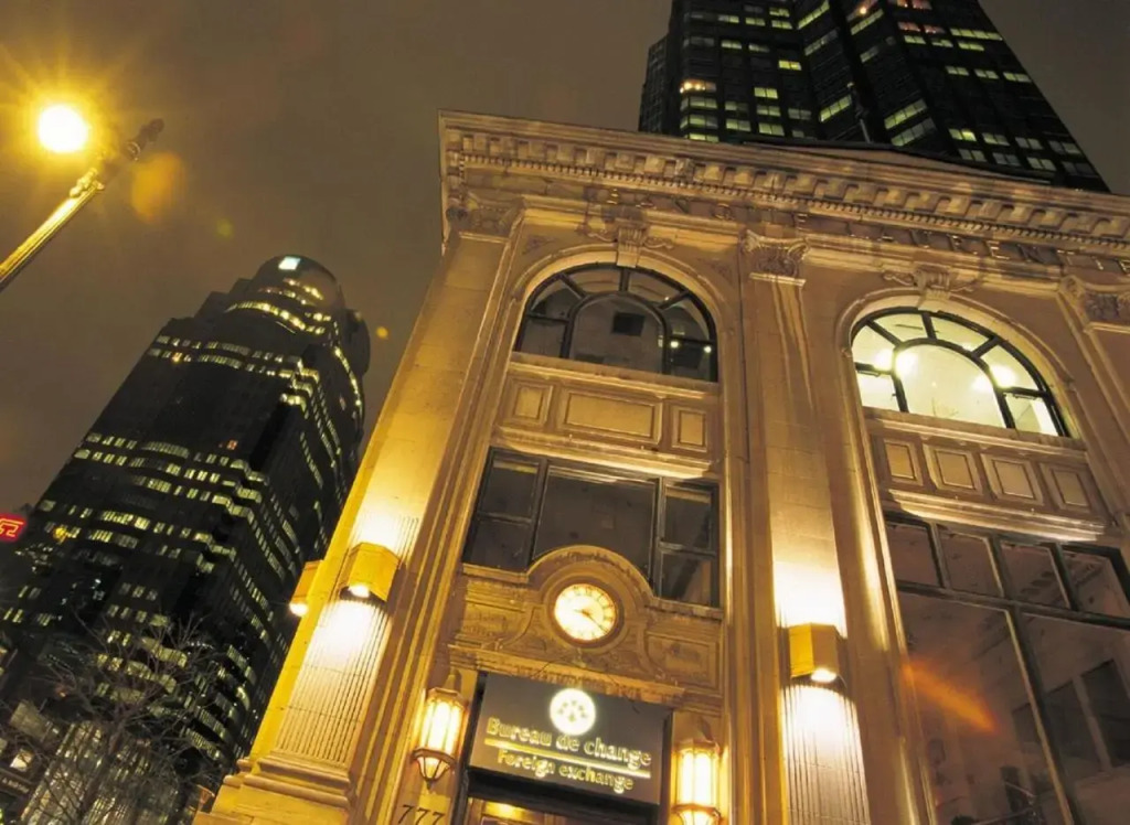 Hotel Faubourg Montreal Centre-Ville Downtown