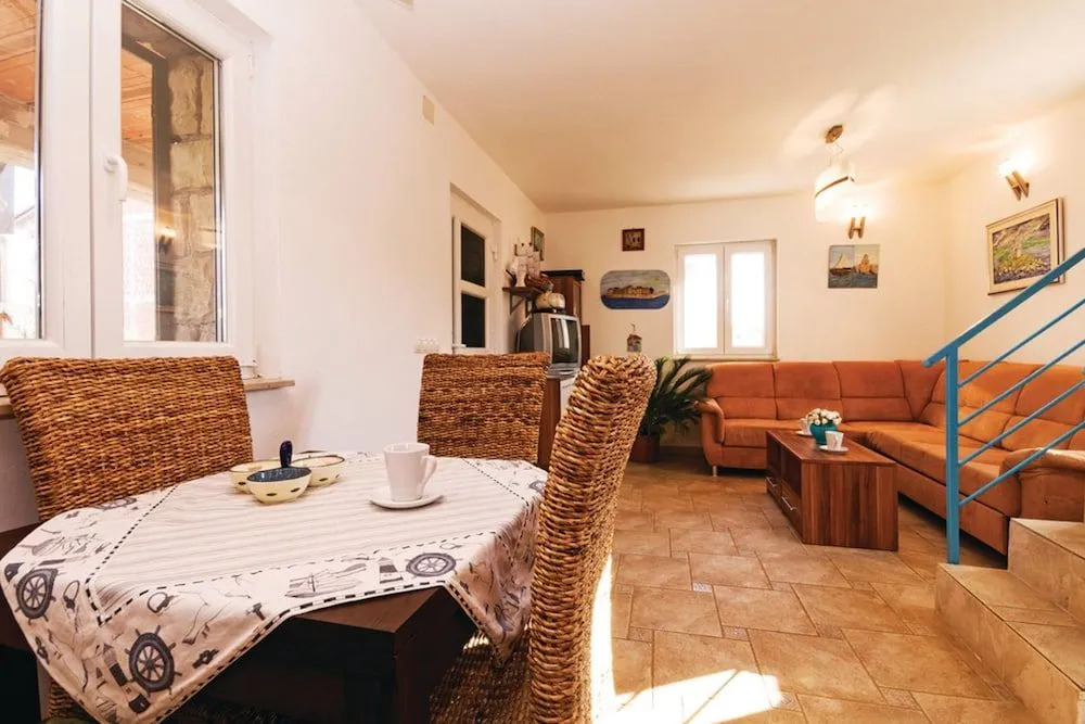 "Holiday Home Ivan"