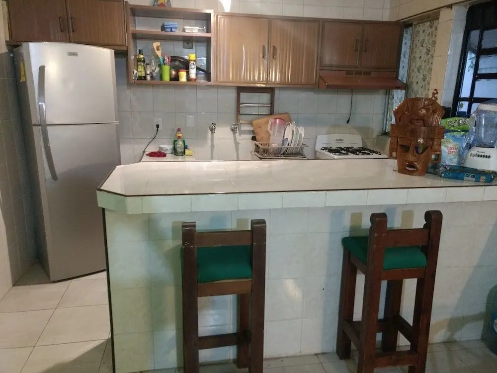 Hostal La Rivera Inn