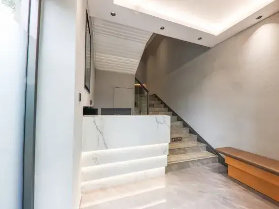 Miduo Hotel