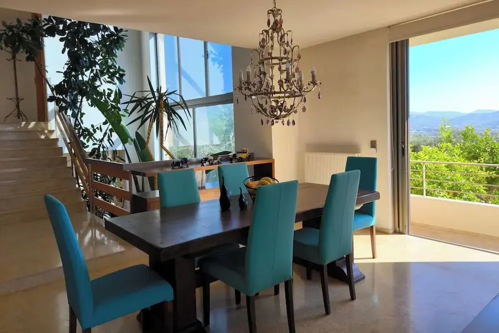Villa Mirtylla luxury retreat w Pool, BBQ and Gym