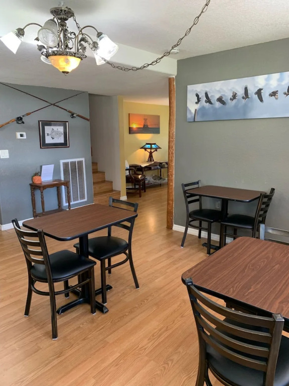 Nature Coast Inn & Cottages