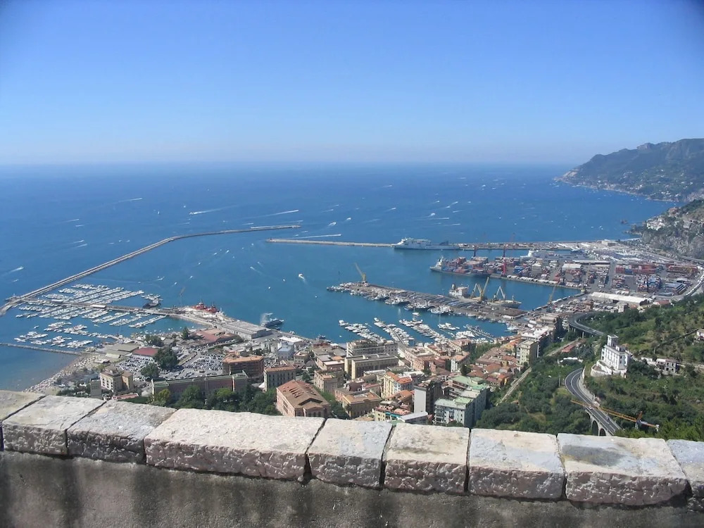 Yacht Suite Salerno