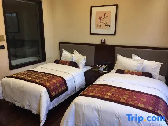 Shengshuiwan Hot Spring Hotel