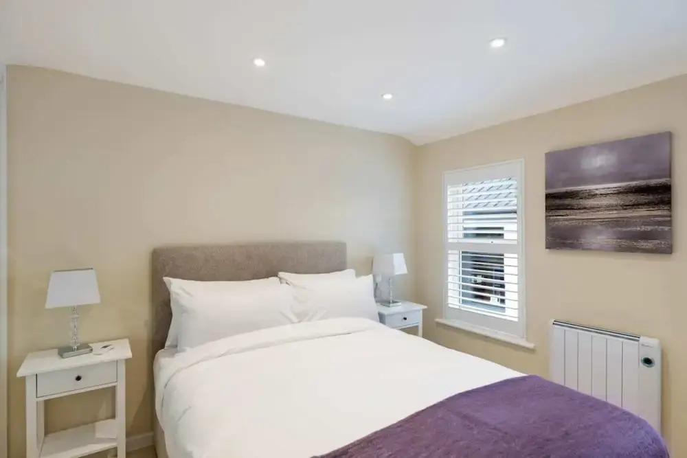 Bright 1 Bedroom House near Edgware Road