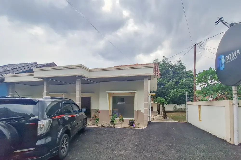 RedDoorz @ Roma 88 Tomo Sumedang