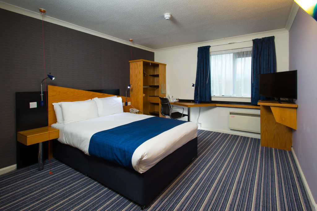Holiday Inn Express Birmingham Airport NEC by IHG