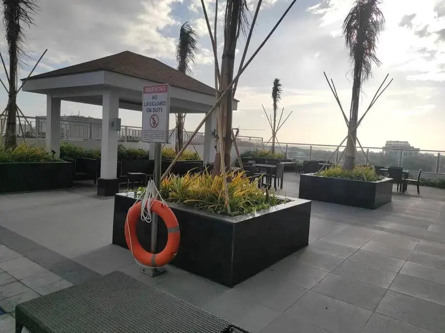 SMDC Coast Residences - Entire 1BR Condo with stunning view from 24th Floor