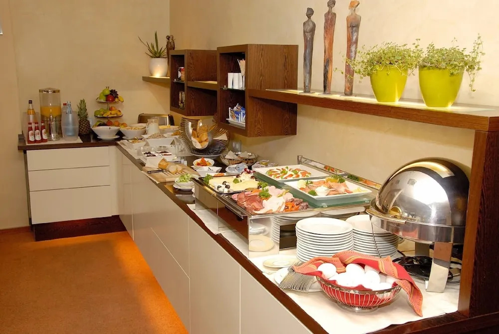 Hotel Karl