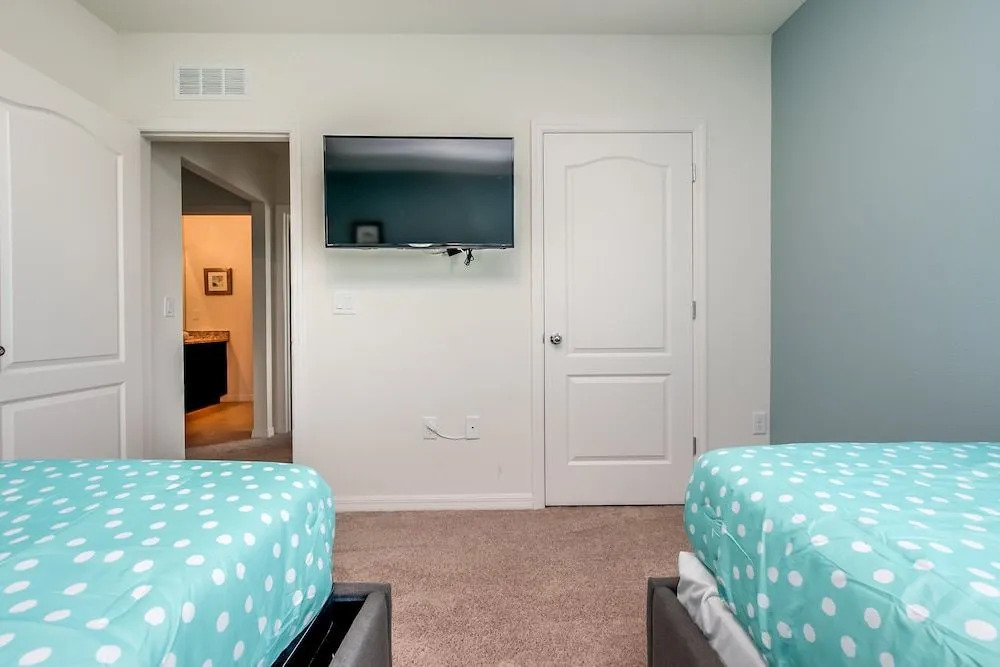 Wildwood Way Villa 1