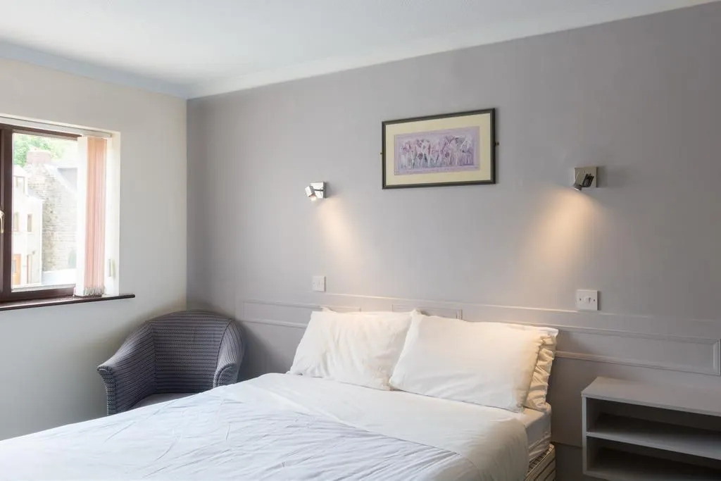The Sandpiper Hotel, Sure Hotel Collection by Best Western