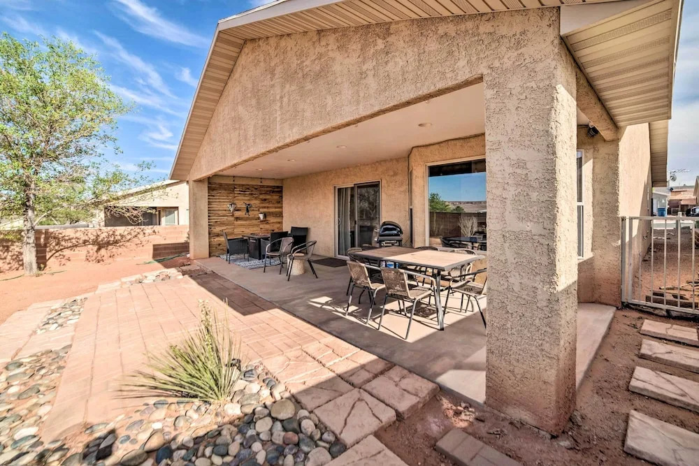Sunny Page Home: The Gateway to AZ Adventure!