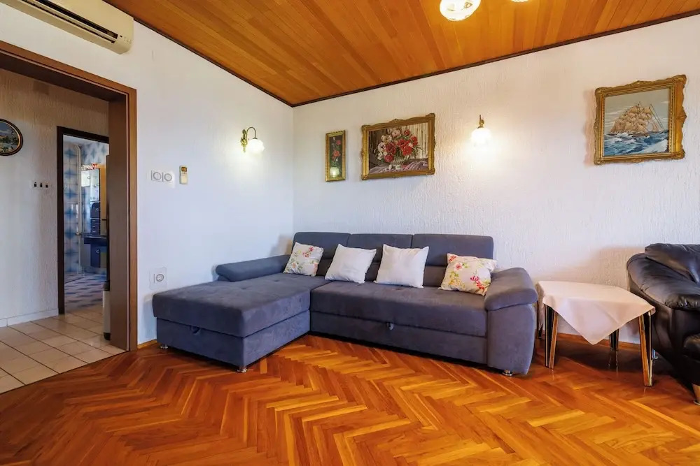 Apartment Katarina