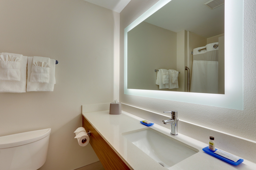Holiday Inn Express - Cincinnati North - Monroe by IHG