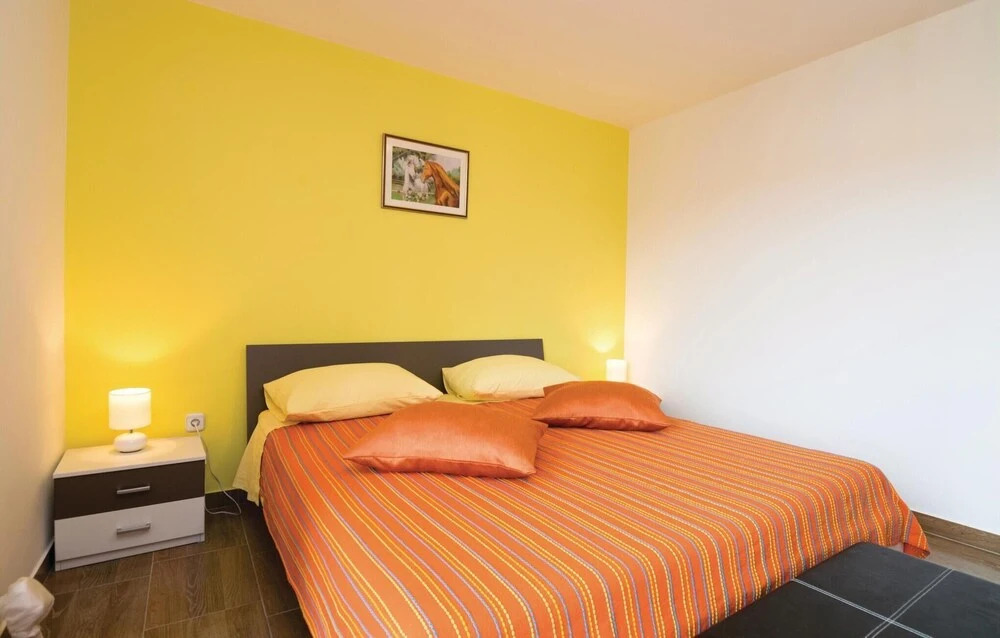 Awesome Apartment in Sukosan With 4 Bedrooms, Wifi and Outdoor Swimming Pool