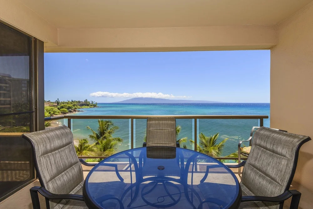 Sands of Kahana 354 by RedAwning