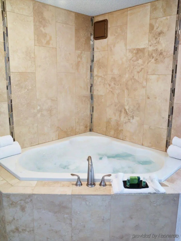 LivINN Hotel St. Paul – I-94 – East 3M Area