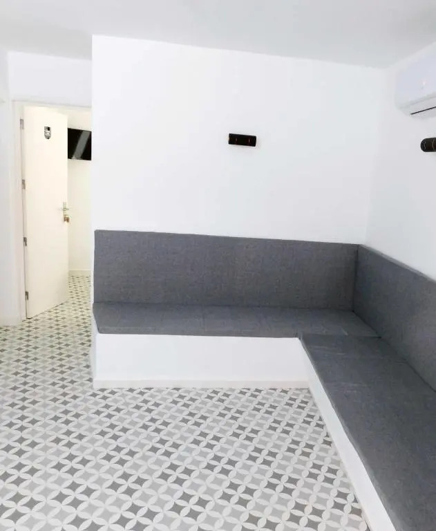 Cool Guest House
